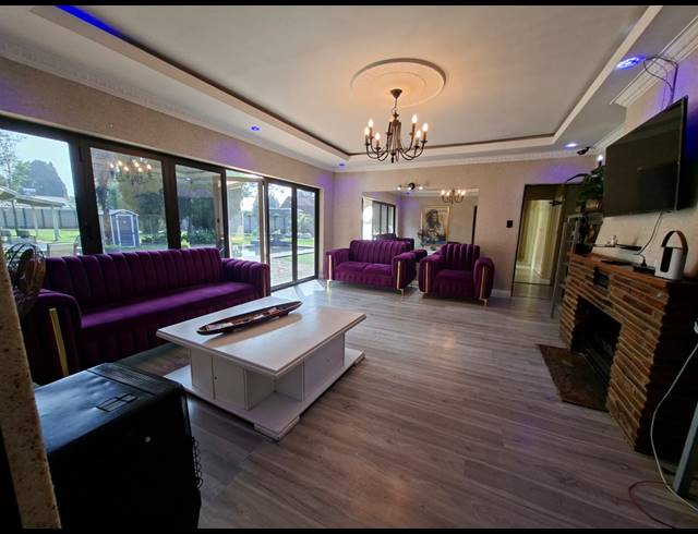 4 BEDROOM HOUSE FOR SALE IN ARCON PARK